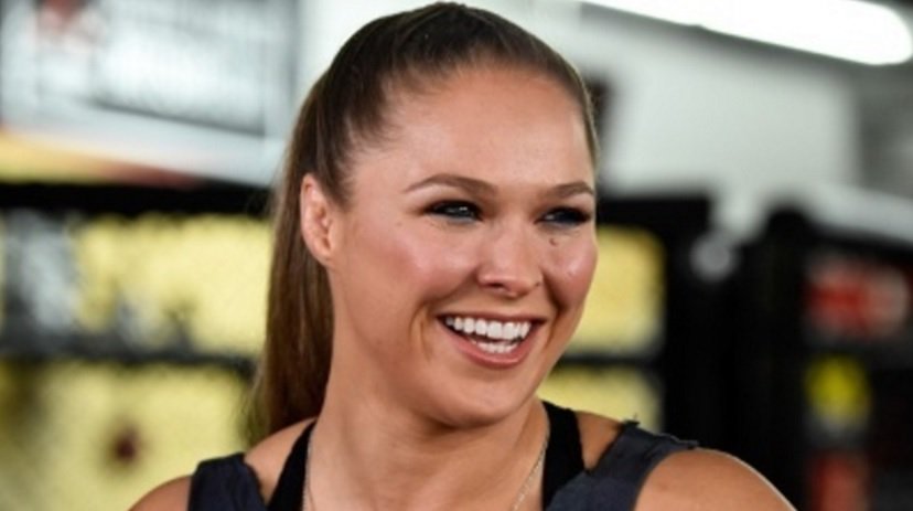 Former #UFC champ @RondaRousey considered suicide after loss to Holm bit.ly/1VkJhCu?utm_me… https://t.co/pMtLYWxXgg