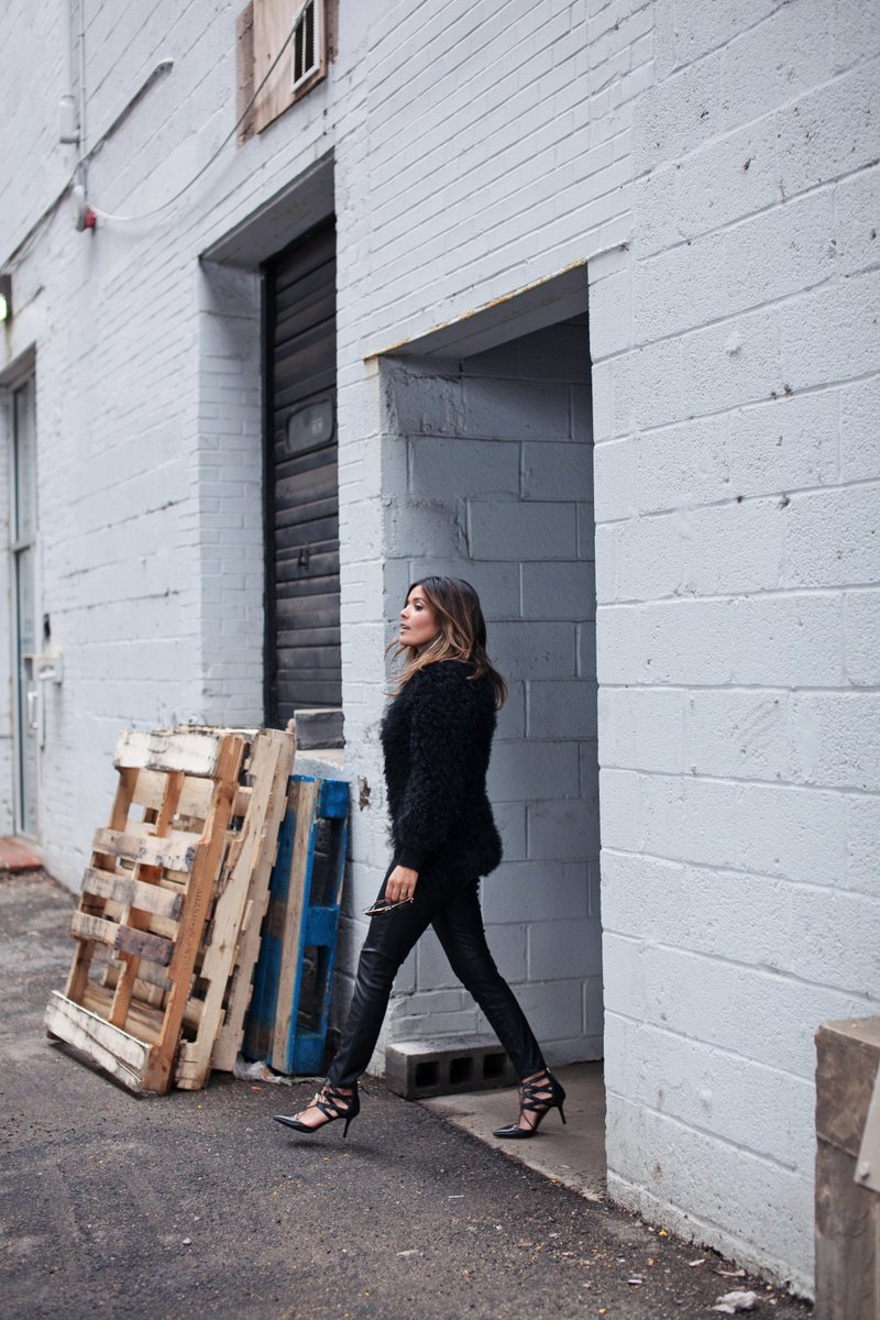 styleMBA's tweet photo. New post: IRO my hero! @IROPARIS @blankjeans @shopbop @aquazzura @WalinandWolff @WhoWhatWear https://t.co/gnY35ytxSw https://t.co/MTB5FJZuKa