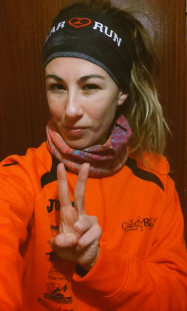 CrazyRunnercc's tweet photo. Buen doblete el de hoy con mis CrazyRunnercc #soltandopatas #mejorencompañía #topedekm #topedeganas #onmyreturn https://t.co/FZL70TUG3I
