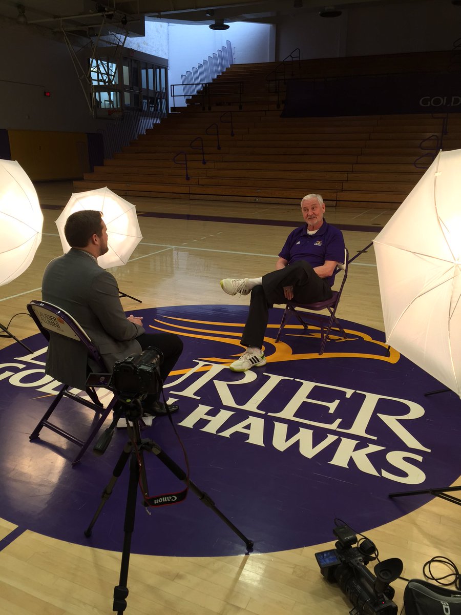 Laurier Golden Hawks tweet media