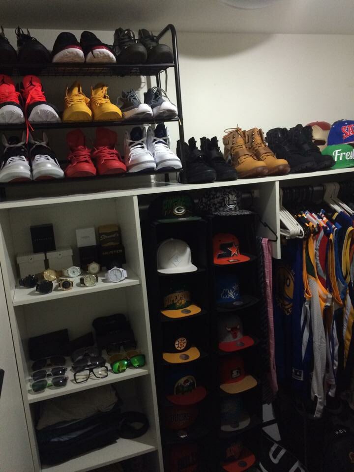 whoisXYON's tweet photo. Missing my stash 😔 https://t.co/bPdx6WwtGq