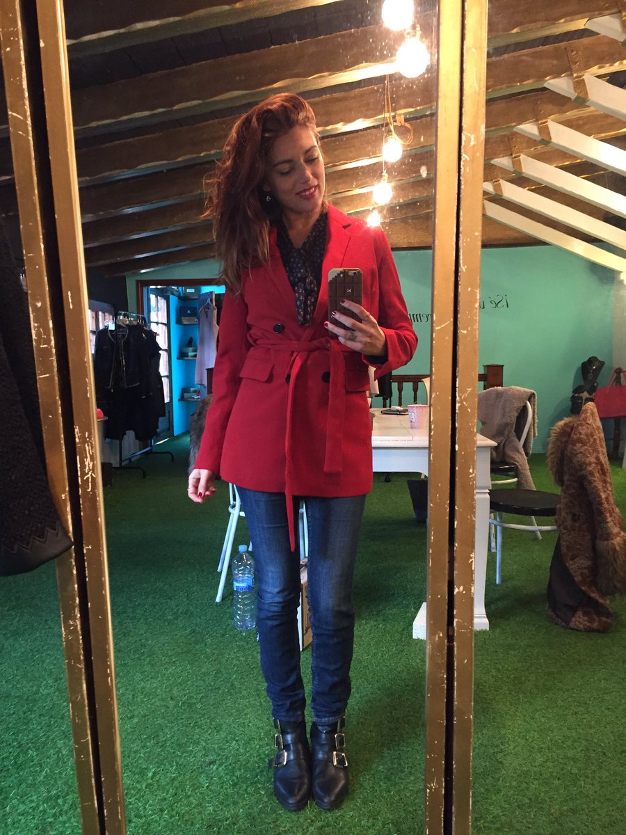 Tu si que sabes😋👍😘“<a href="/tatianatort/">Tatiana Tort</a>: ❤️ Si quieres dar fuerza a tu imagen, viste de rojo <a href="/manifestochic/">Manifesto Chic</a> ”