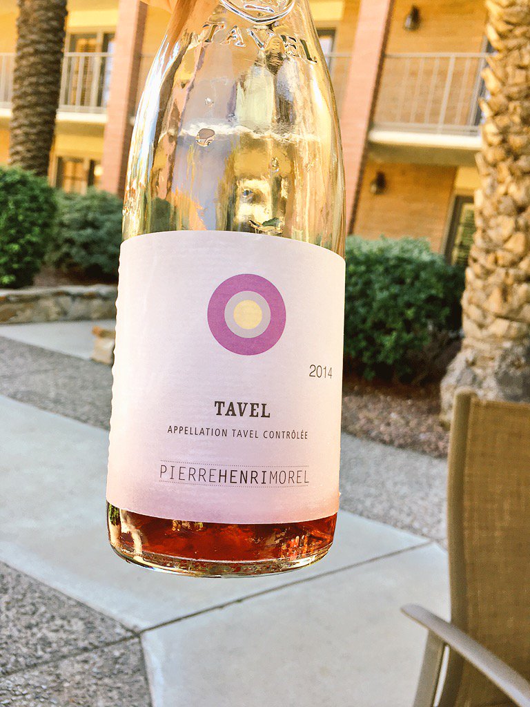 MightyQuinn_13's tweet photo. Find this and drink #Taval #teamrosè https://t.co/5tD6eHBkhk