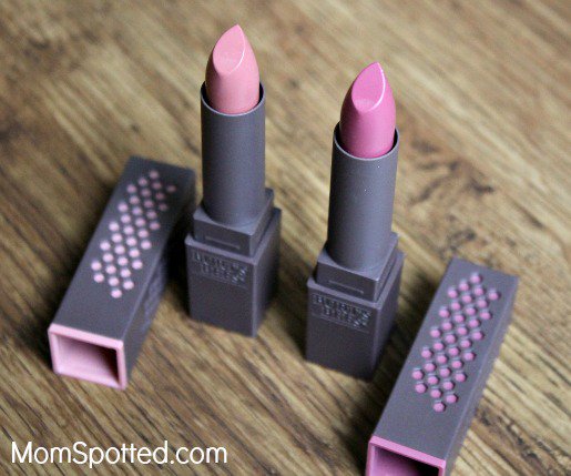 MomSpotted's tweet photo. Check out @BurtsBees new lipstick! Available now at @Target now! #Beauty #ad #NewfromBurts https://t.co/uUUTrc1pjA https://t.co/6KIZRmN4VA