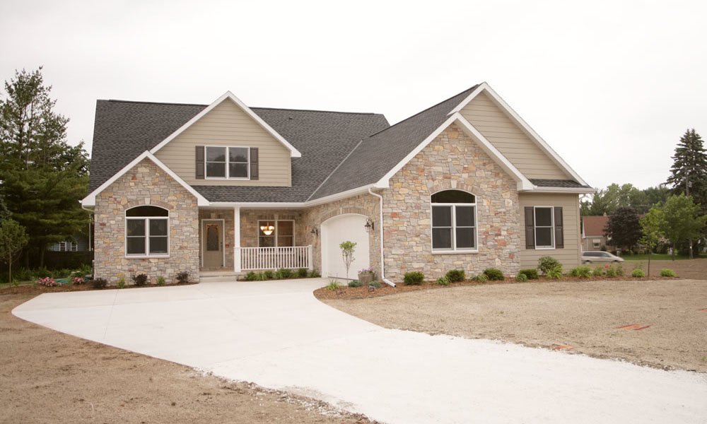 bartowbuilder32's tweet photo. #Exterior #customhome #Manitowoc #Wisconsin #BartowBuilders https://t.co/n2uaQ1gyme