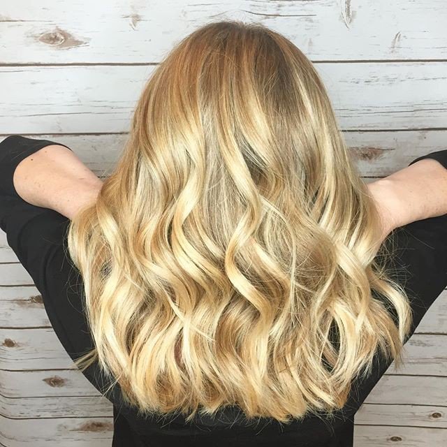 StyleSeat's tweet photo. Shine on. #hairinspo #StyleSeatStylist: Danielle Lamoreaux https://t.co/GBdrDB7Yy4