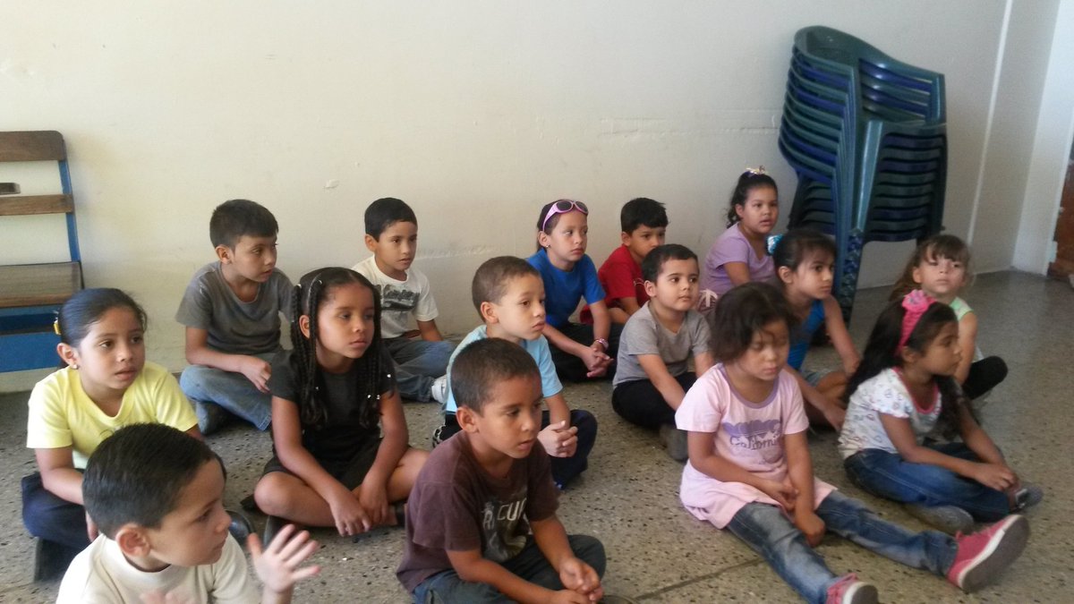 ModJIBararidaI's tweet photo. Coro Iniciación @ModJIBaraidaI #ElSistemaCumple41 #YoSoyElSistema @PSBIribarren @ElSistema @SistemaLara https://t.co/NHTdR0MgFy