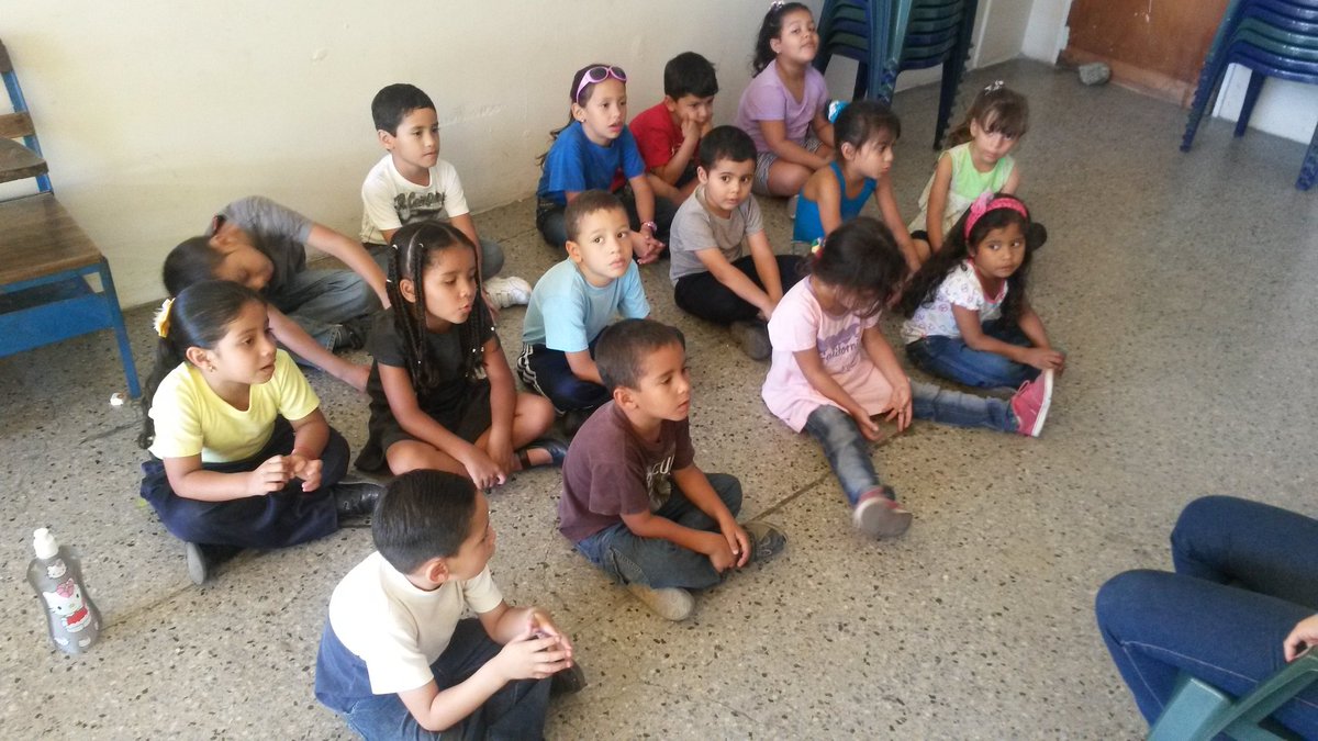ModJIBararidaI's tweet photo. Coro Iniciación @ModJIBaraidaI #ElSistemaCumple41 #YoSoyElSistema @PSBIribarren @ElSistema @SistemaLara https://t.co/NHTdR0MgFy