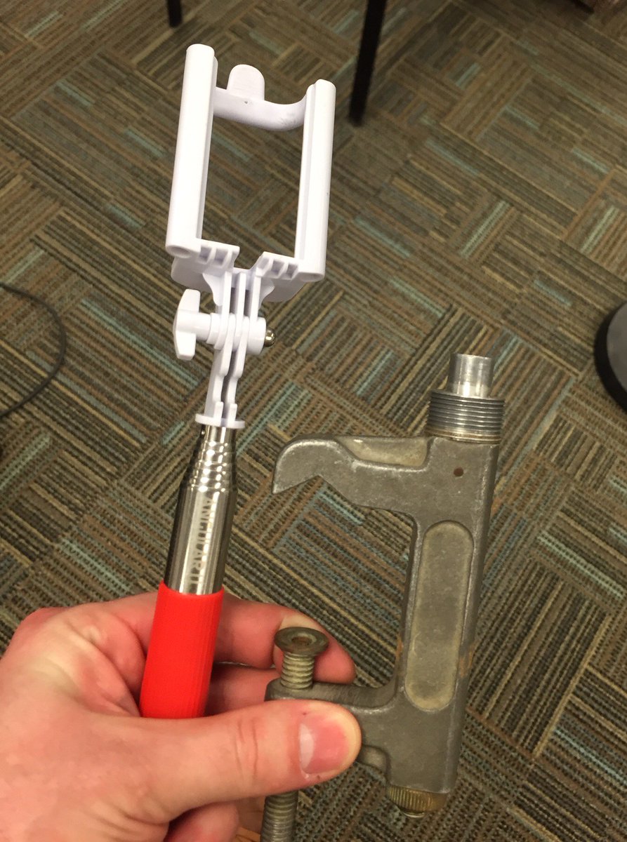 mauty's tweet photo. Improvised rig of the day for a @periscopeco cam using a selfie stick and an extra C clamp. #globalembermeetup https://t.co/vu4pDtmBQ1