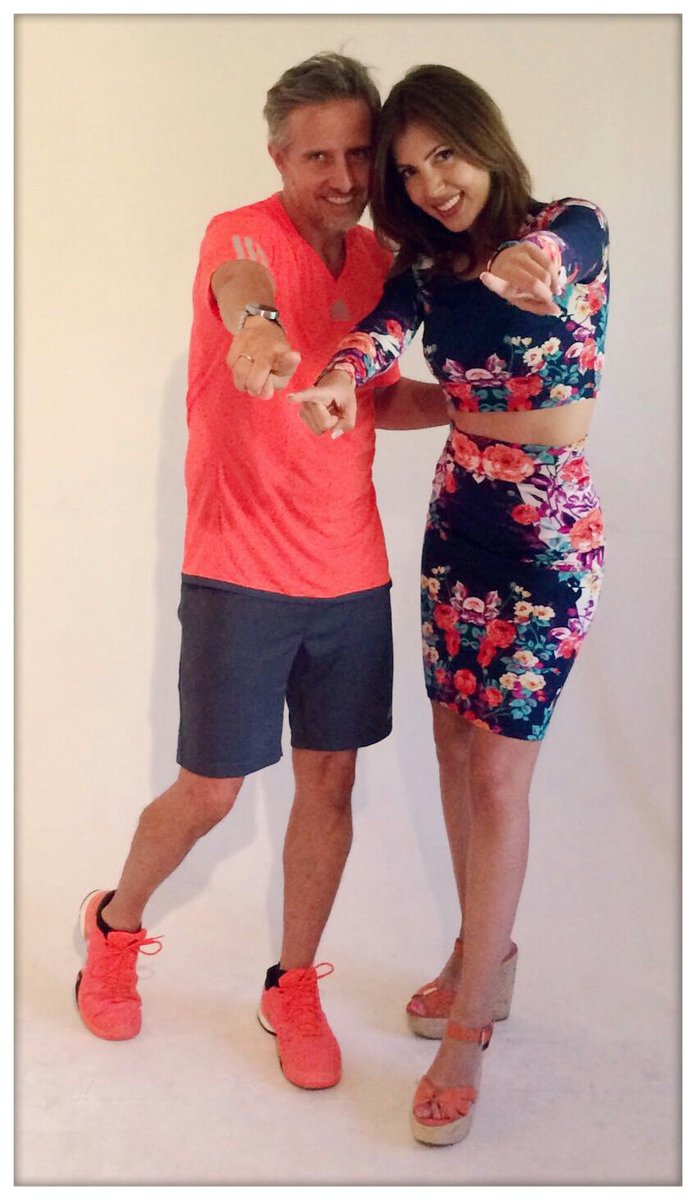 Muy divertido estuvo el backstage campaña knop 2016 junto a <a href="/natalychilet/">Nataly Chilet</a> #cambiatealonatural