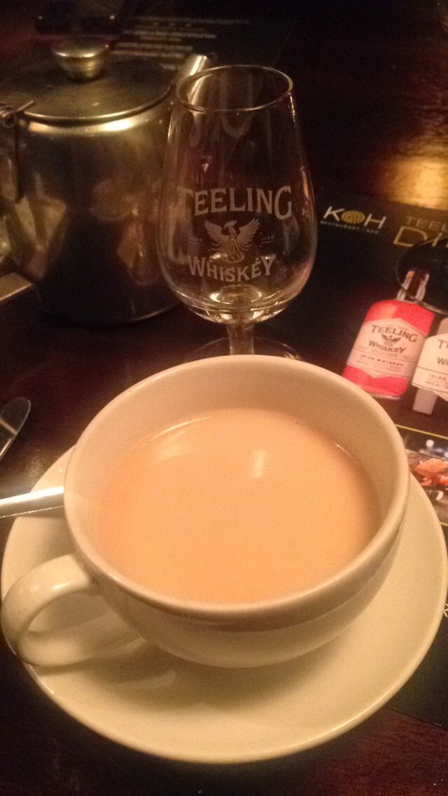Lauraw361's tweet photo. #TeelingTuesday @TeelingWhiskey @KohRestaurant tea-ling 😉 https://t.co/57bQ9G1E0t