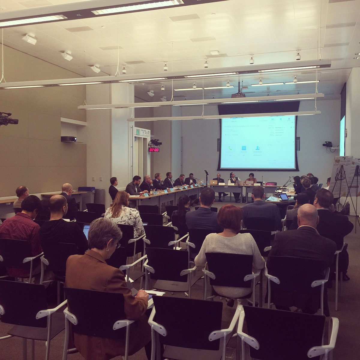 erica_garaffo's tweet photo. Great conversation @ the Civic Innovation Study Session #SanJose #CityHall #datageeks #smartcities #dataanalytics https://t.co/VngHSXWXFo