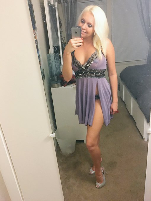 Pretty purple 💜 https://t.co/iDWTFnRHuH<a href="/tag/cammodel"class="tags"><span>#cammodel</span></a><a href="/tag/camgirl"class="tags"><span>#camgirl</span></a><a href="/tag/mfc"class="tags"><span>#mfc</span></a><a href="/tag/mfcmodel"class="tags"><span>#mfcmodel</span></a><a href="/tag/mfcgirl"class="tags"><span>#mfcgirl</span></a>