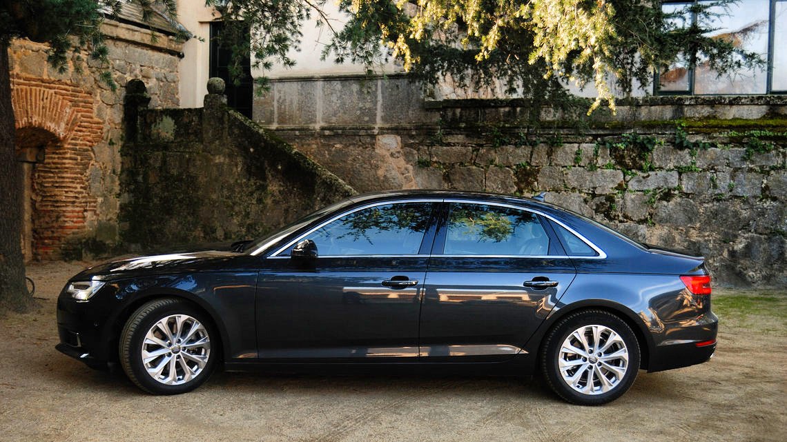 ComandoHC's tweet image. RTmasivo ENTRA Y COMEN
Familiar de Ramos Allup, lujos y demas. 
¿De donde salen los dolares?
instagram.com/p/BB33SfcDS8i/…