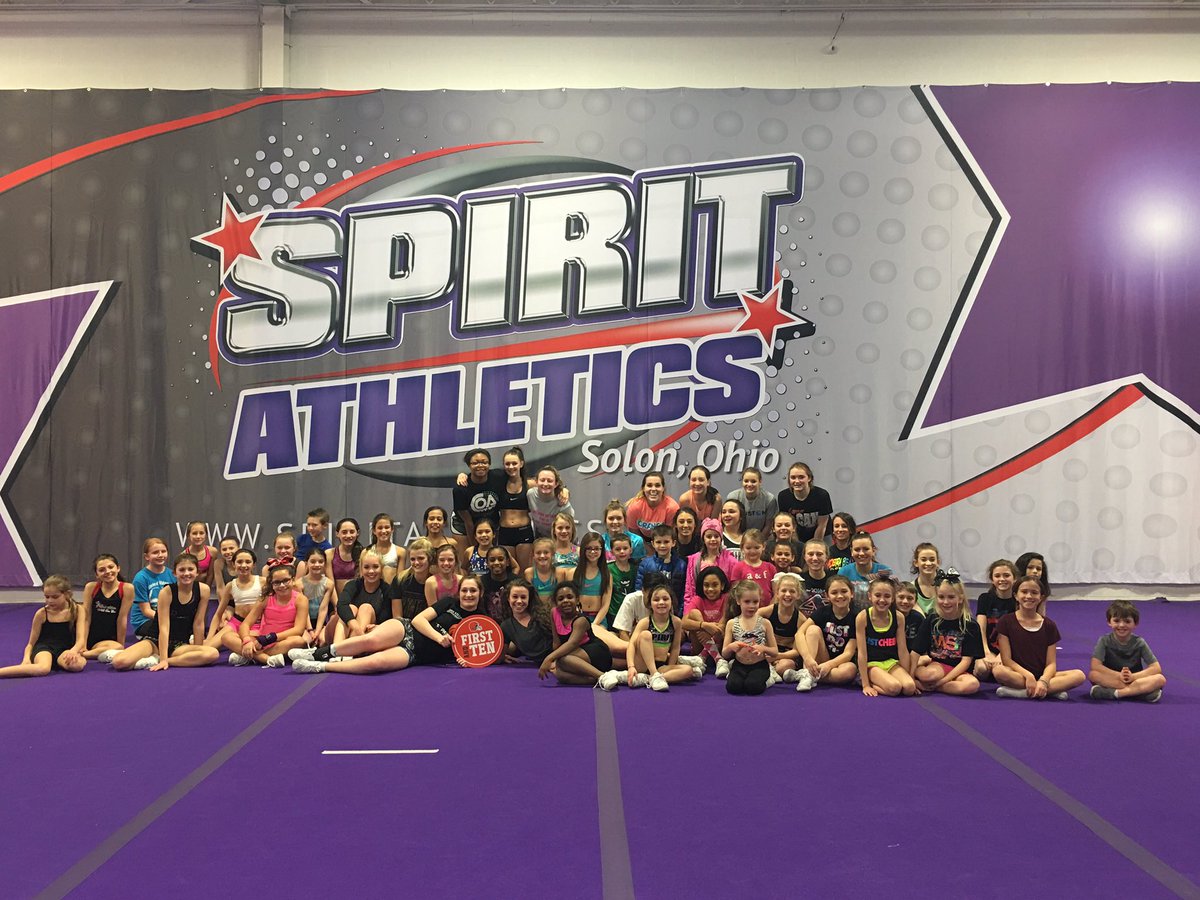 Kids4Coloring's tweet photo. 705 items collected &amp; over $300 raised to purchase more supplies at @SA_All_Stars! Amazing support!!! 💜❤️🎨 #give10 https://t.co/IsGb0obgBJ