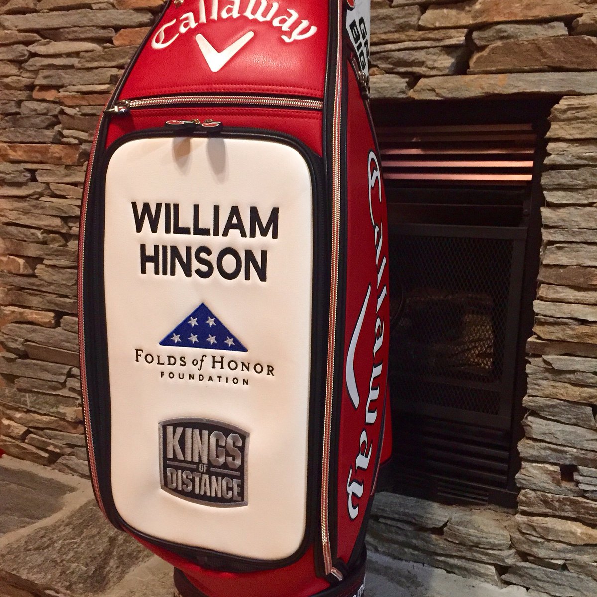 WilliamHinson59's tweet photo. 2016 @CallawayGolf #kingsofdistance bag is in! Big thanks to #Callaway &amp; #FoldsofHonor for the support https://t.co/a9ab1suNk8