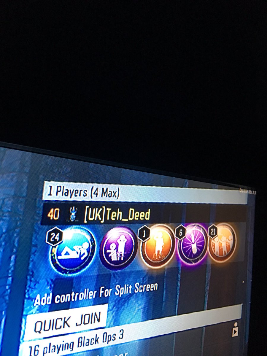 TehDeed's tweet photo. @ATVIAssist I've just hit master and haven't received the calling card , this is very upsetting as it's super ace https://t.co/BVAzg44MVX