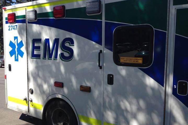 Calgary EMS in red alert 5 times over family day weekend: globalnews.ca/news/2521548/c… <a href="/StatusCodeRed/">AlbertaEMS</a> #abhealth