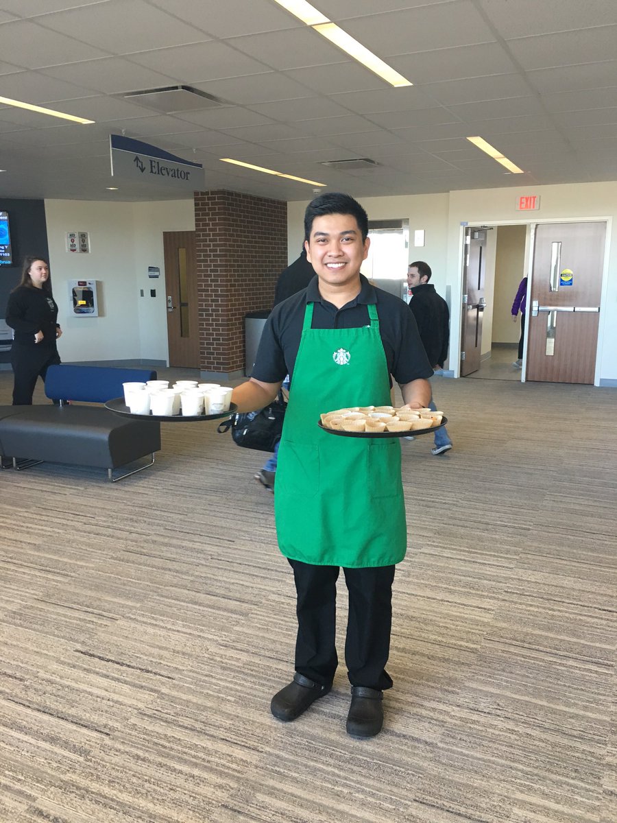 MD35SBUX's tweet photo. Free samples anyone? #starbucksbrandedsolutions #neabs #licensedstores https://t.co/rv5JSy8L0s