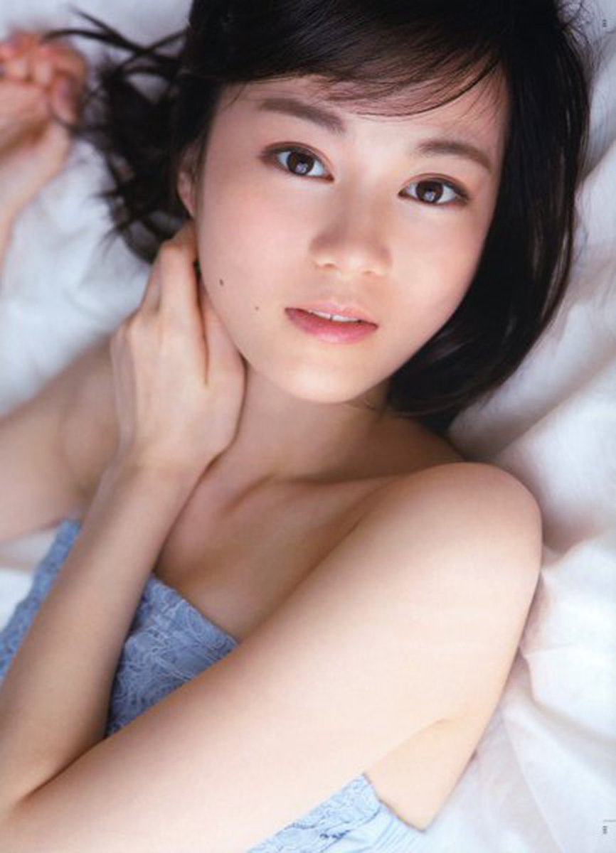 akaipopytw's tweet photo. 乃木坂46の生田絵梨花・星野みなみ・秋元真夏・井上小百合ちゃんのグラビア画像まとめのまとめ https://t.co/oygArE41wW https://t.co/qMwKKmI7Qj