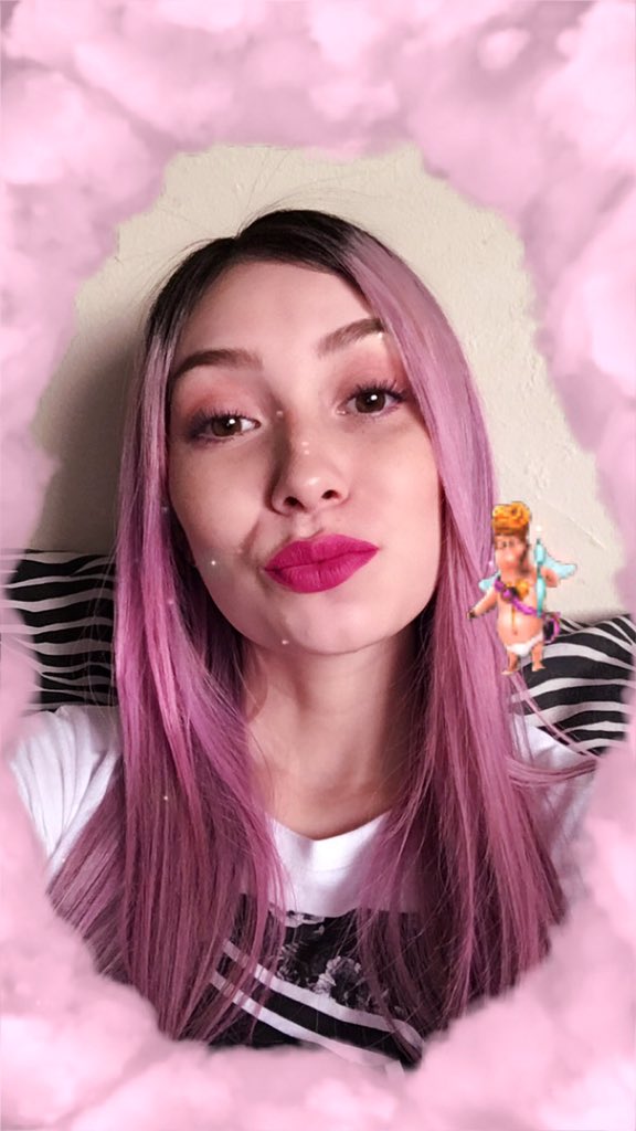 themarilyyn's tweet image. #Snapcam 💕