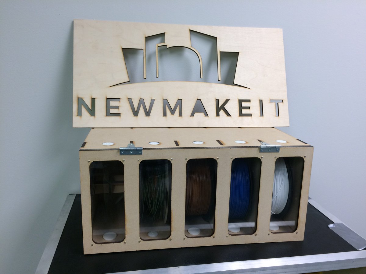 YRMakers's tweet photo. What would you make with a laser cutter? #LaserCutting @NewMakeItSpace https://t.co/Gx0NckL09i