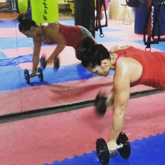 CatZingano's tweet photo. Getting there... #alphacatzingano #alphacat2016 #keeppushingforward #ufc #progressispro... https://t.co/6ysXlGesoq https://t.co/PtuTy29PgK