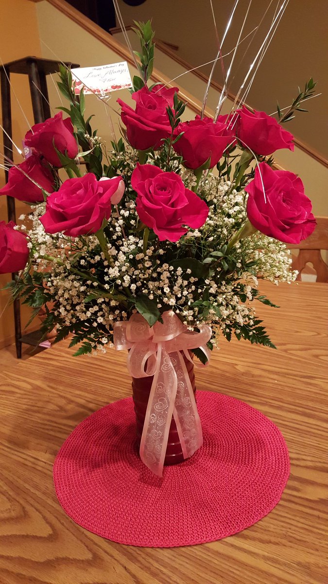 cfrieler's tweet image. What a sweet surprise to come home too!!!