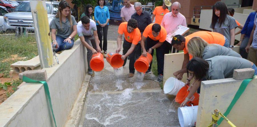 ElNuevoDia's tweet photo. [VIDEO] Desarrollan hormigón permeable en la UPR de Mayagüez - https://t.co/WCmpcfotLO https://t.co/eOItw0Osir