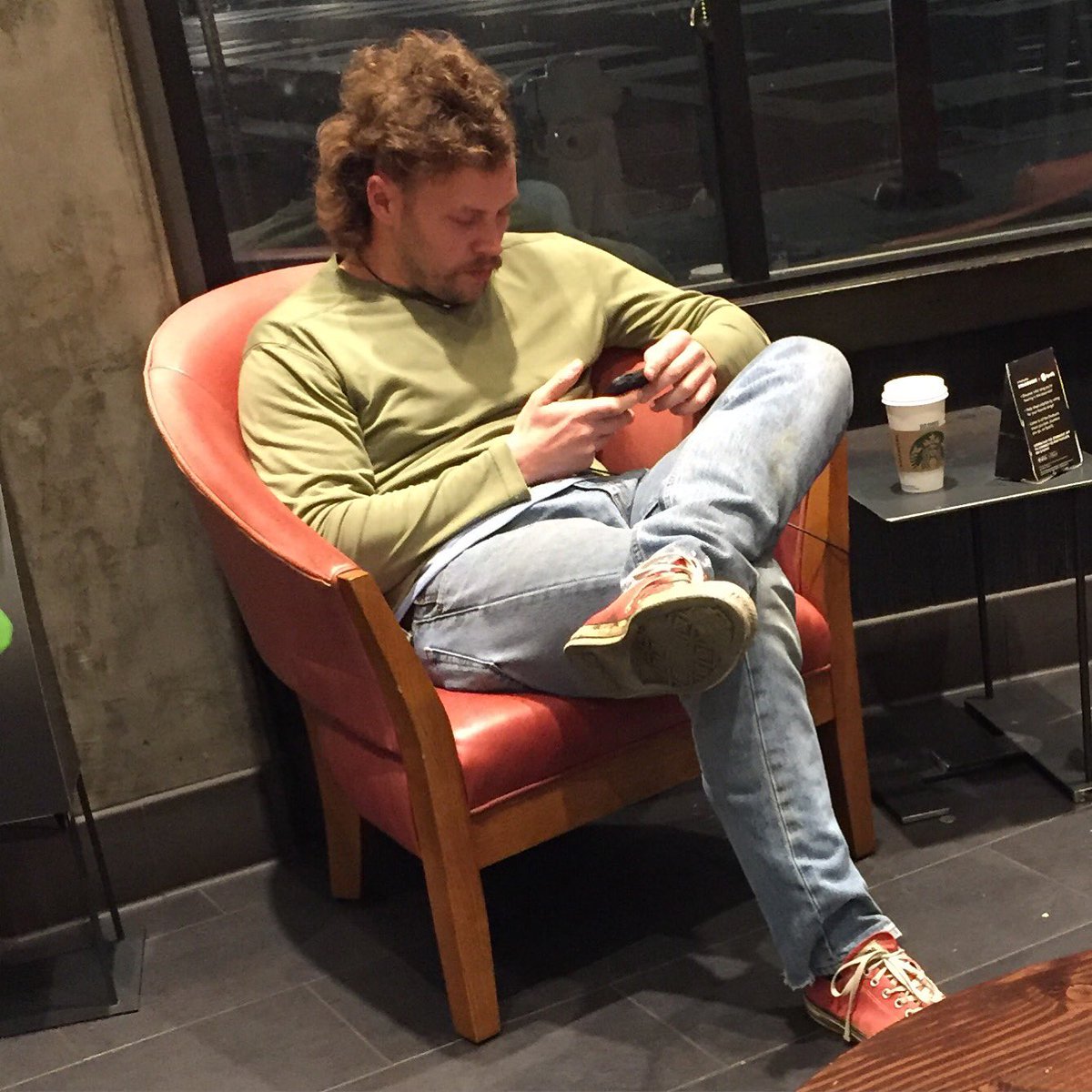 getinthebay's tweet photo. YOU AND YOUR GODDAMNED MULLET. IN THE BAY. NOW. https://t.co/A9joyIzDPL