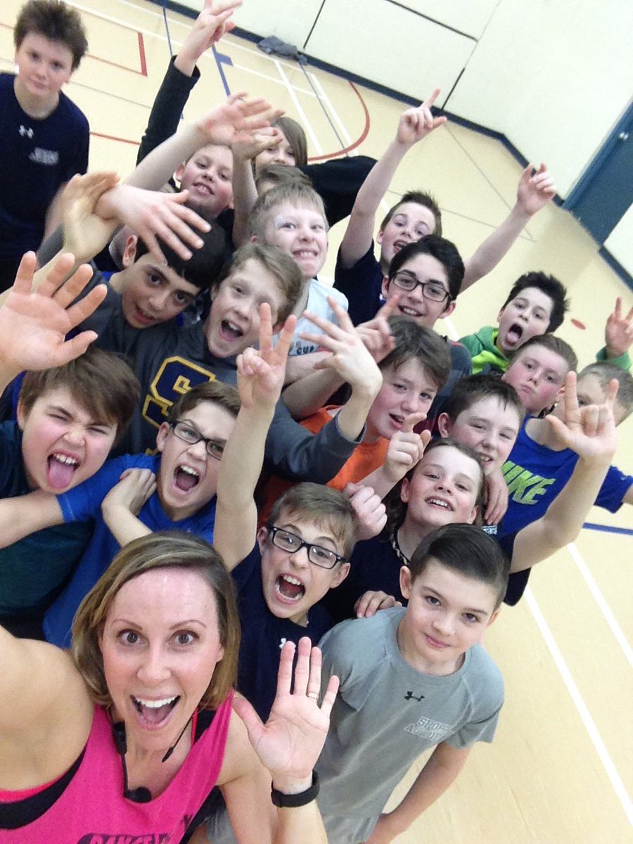 PLAY_Educator's tweet photo. The myth that "boys don't like dance" was blown out of the water today! @dancepl3y w/ hockey academy. They LOVED it! https://t.co/SLzapEWFyX