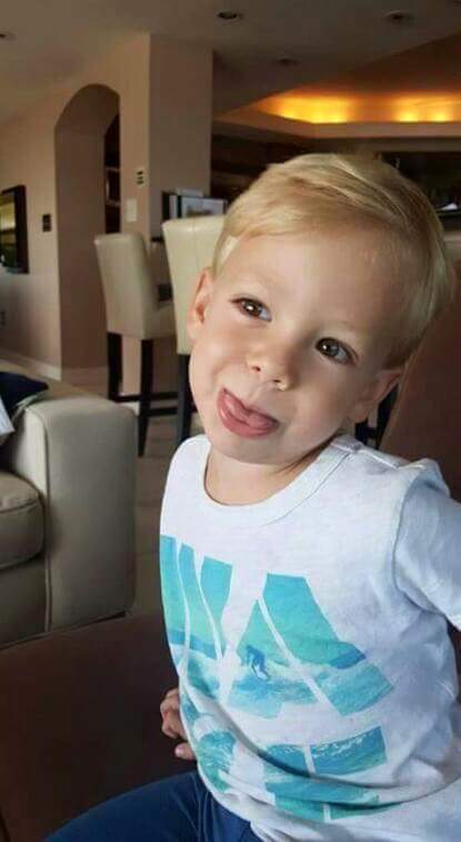 Thay sente saudades do 🐯 💜≮Taekook on X: "Happy birthday to my little Dorough  Holden John. God bless you and your family #littleD #DoroughFamily  https://t.co/HrUeF8WI4R" / X