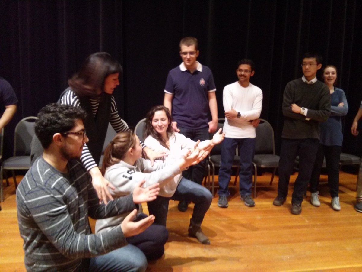 IITLeadershipAc's tweet photo. Last seminar from The Second City was a huge success! Sign up for the next one for more!!! https://t.co/725gU0H7Vr