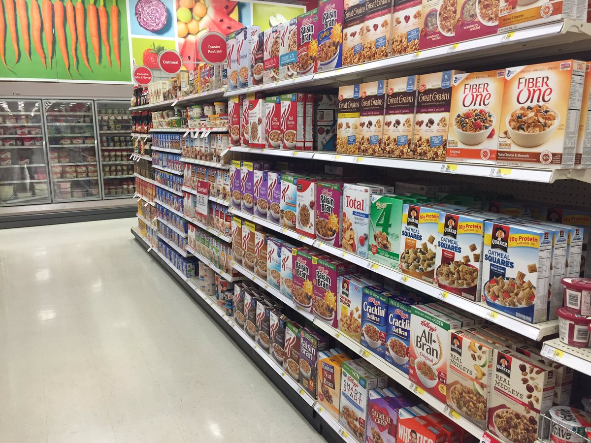 A little friendly "zoning" competition! 💪🏼 <a href="/brian_hannold/">Brian</a> @JennaWalker422  #d422 #lookinggood