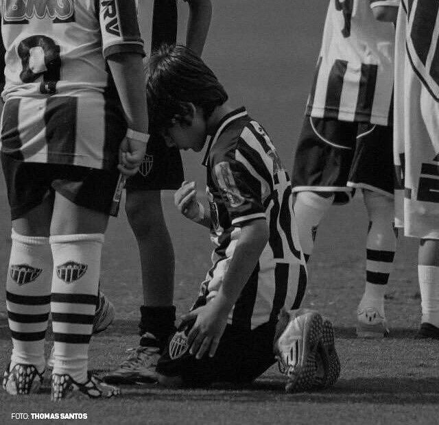 FamiliaDoGalo's tweet photo. Abençoado seja o Clube @atletico Mineiro. 
Vamos Galo, ganhar Liberadores!
#EuAcredito #GaloxMelgar #Liberta2016 https://t.co/6CyHyyY5u3