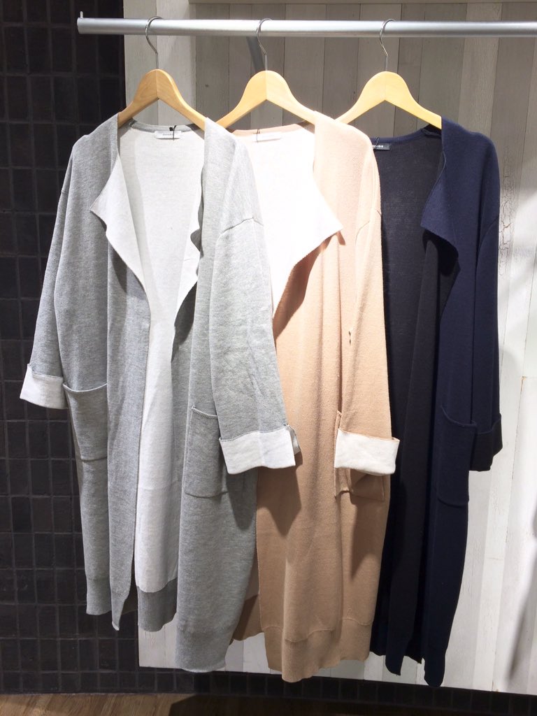 Jeanasis松山大街道店 Wフェイスロングカーディガン 6 500 Tax コートのような上品さとカーディガンのような着易さがオススメのコーディガン 配色のデザインがシンプルになりがちな春コーデにアクセントをつけてくれます Jeanasis T Co