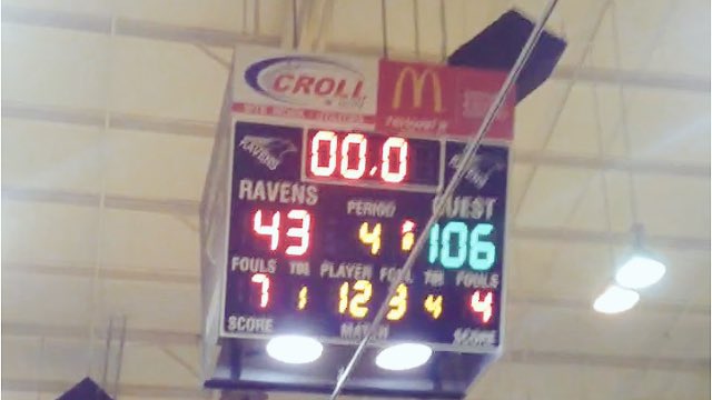 DHSSENATOR6MAN's tweet image. FINAL SCORE AGAINST TECH🔵🏀🤑 #dub #100pointgame #bleedblue