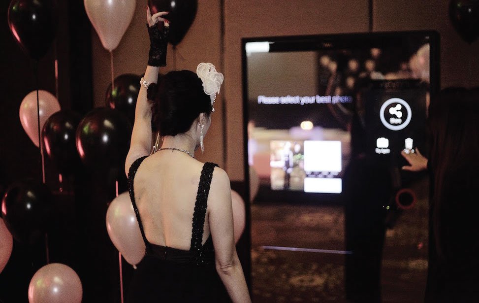MagicMirrorMe's tweet photo. Magic Mirror was seen capturing the glamorous and stunning moment of the fashion VIPs for the BAZAAR event party! https://t.co/nBQZZrQHrL