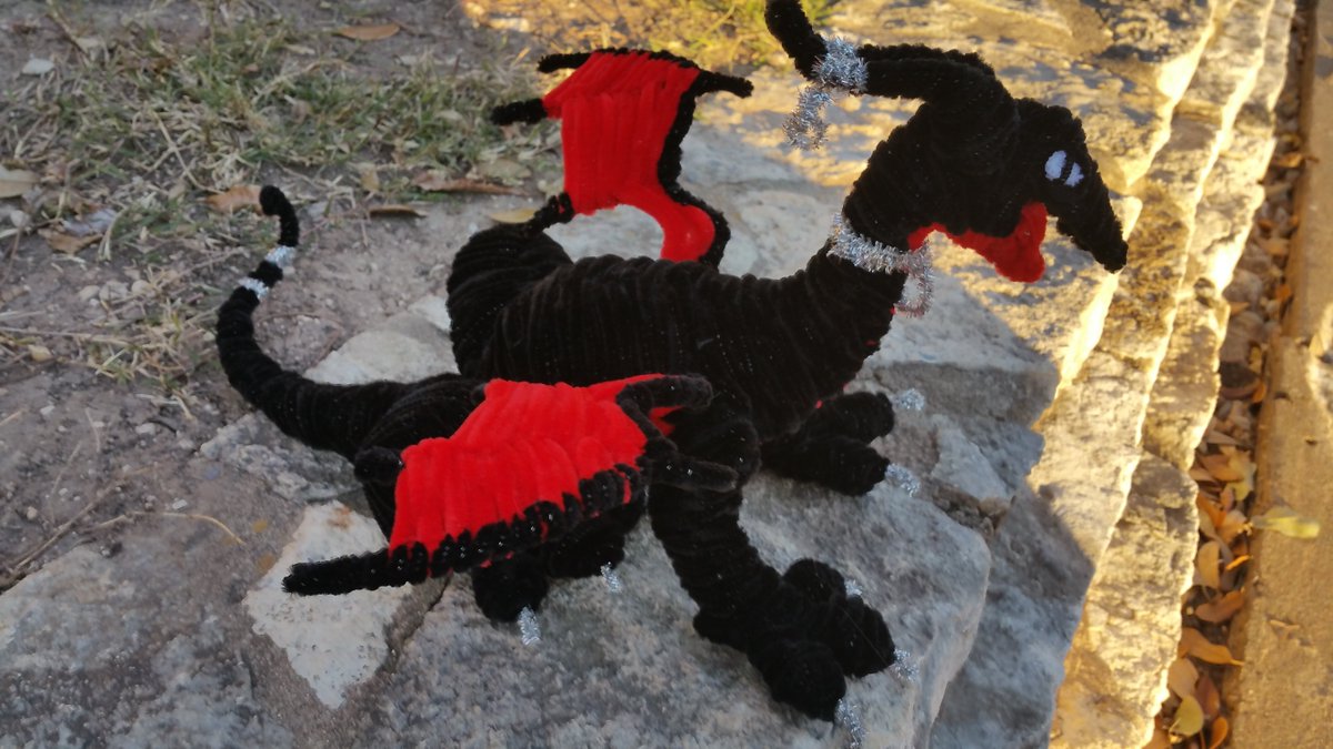 pipedreamdragon's tweet image. This was a commission done for an Etsy customer! He was really fun to work on!