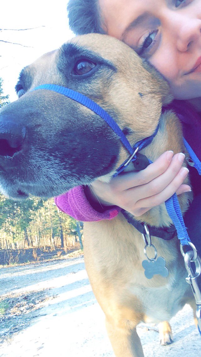 Izzy_frame7's tweet image. #WKCSELFIESWEEPSTAKES