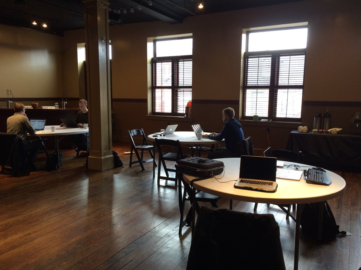 RockCandyLititz's tweet photo. [New Post] Coworking popup at @joboybrewpub in LItitz! https://t.co/40YMj2l3ym #coworking #lititz #ImagineLititz https://t.co/JeS2GvE3t7