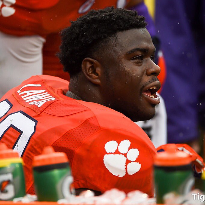 Shaq_Lawson90's tweet photo. Wish me well 🙏🏿 https://t.co/8jg683Xull