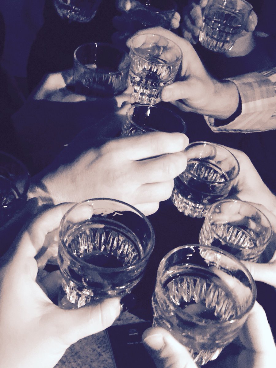 SuburbanBeef's tweet photo. Missing them already. Here's to the nights we may not remember &amp; the #friends we'll never forget. #ShowMeYFR https://t.co/YCDXdSy0PS