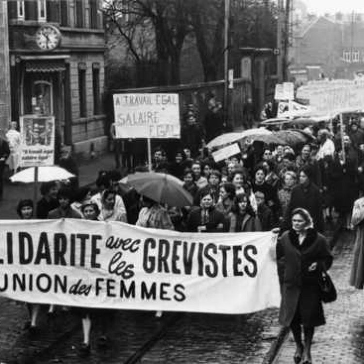 "A travail égal, salaire égal" : il y a 50 ans, la 1ère grève des femmes bit.ly/1omP8wg via <a href="/franceculture/">France Culture</a>