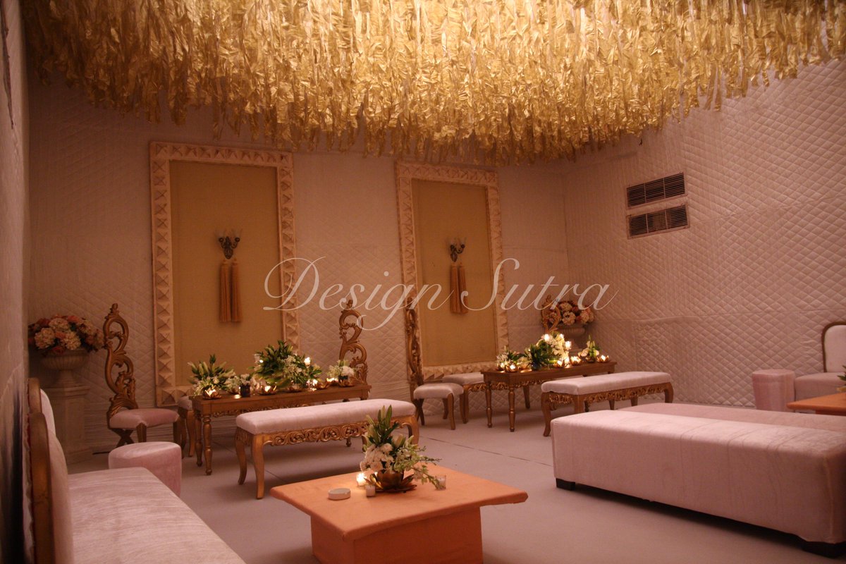 SutraDesign's tweet photo. #weddingdecor #weddingdesign #designsutraweddings #cocktaildecor #themedecor #designyourwedding #ivorypeachdecor https://t.co/kSa9ssrIFx