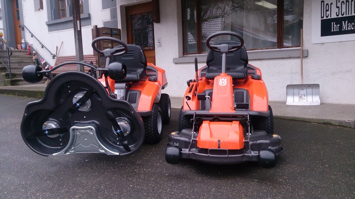 MuellerLuescher's tweet photo. Rider Husqvarna R214TC 3900.- statt 4400.-!! #Husqvarna #Rider #Frontmäher #Rasenmäher #Gartengeräte #Rasenpflege https://t.co/E67z0OMdgJ
