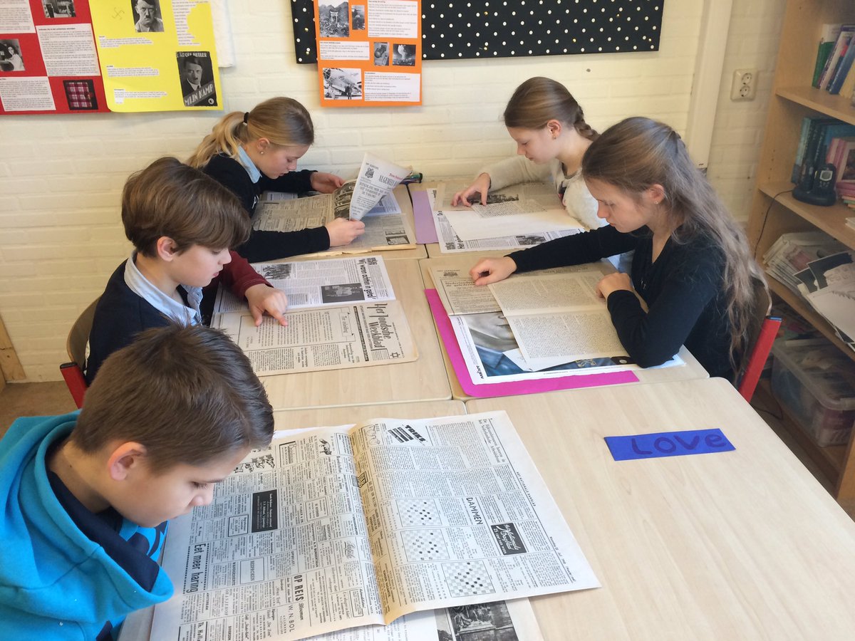 cocongroep7's tweet photo. We lezen oude kranten uit de Tweede Wereldoorlog. https://t.co/seQVPCT4VT