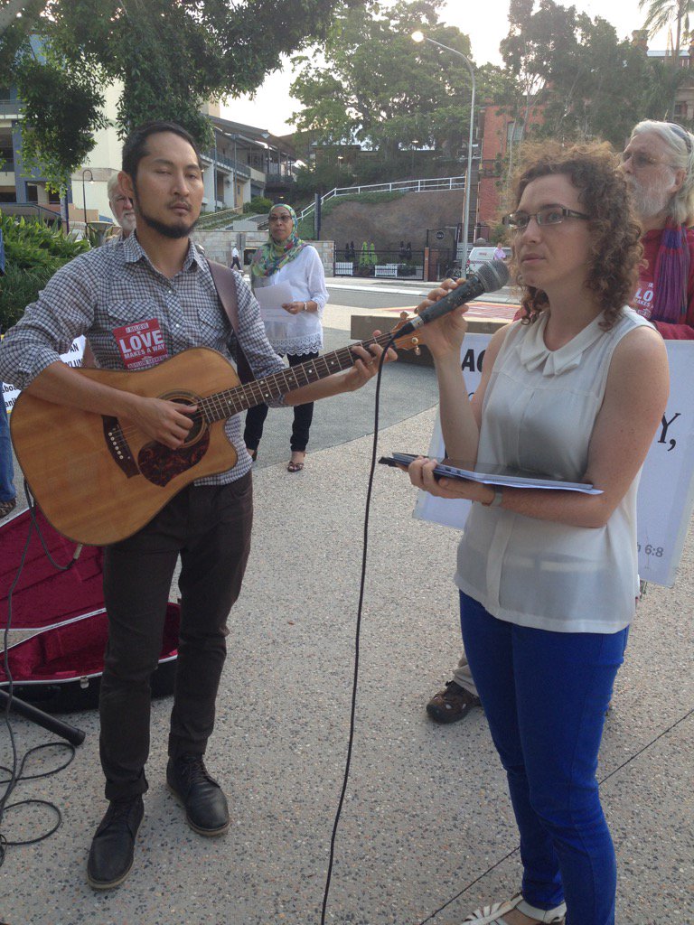 ellen_roberts's tweet photo. #lovemakesaway #LetThemStay event tonight at Lady Cilento Children's Hospital https://t.co/SkY6DEwnU8