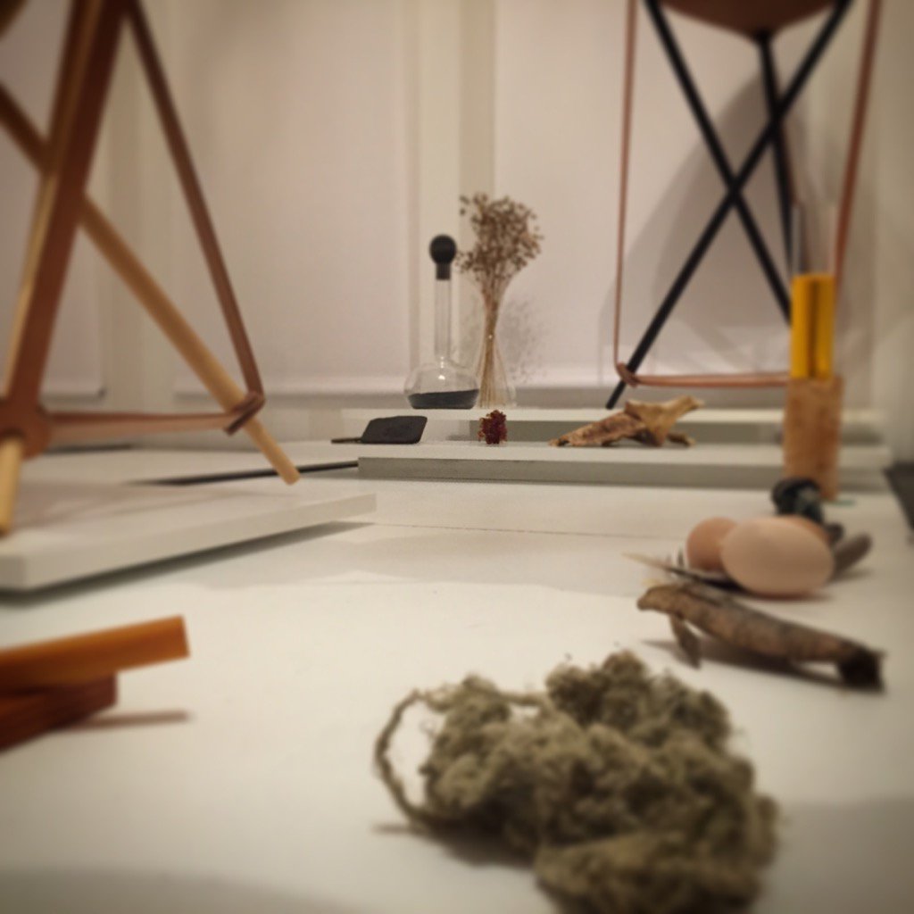 LithLithLundin's tweet photo. Sneak peek of the exhibition "skönhet för alla i nytt ljus" @Hallwylska! Open to public 19 Feb - 30 Apr! https://t.co/1FyPNE9Hgt