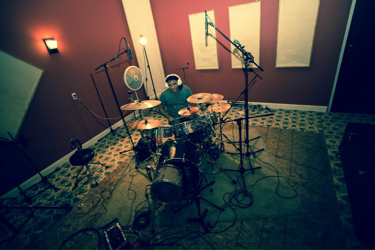 JamCitySC's tweet photo. #drums #studio #JamCitySC https://t.co/D32ECLNLmi
